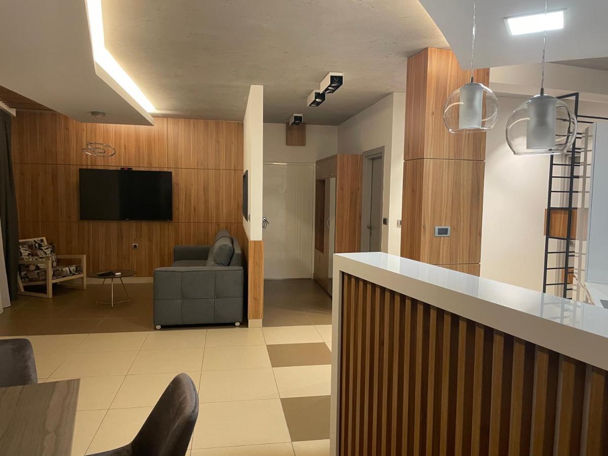 Apartamento Leo Lux 1 Ni Exterior foto